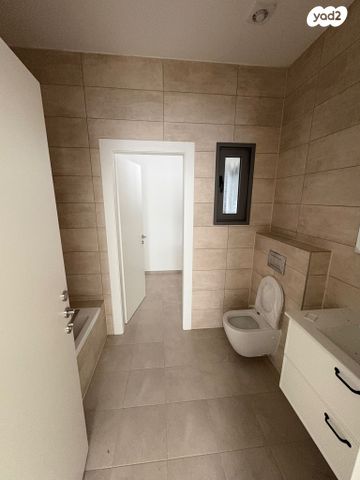 דירה, נחל זיתן, אפיקי הנחל / אופקים החדשה, אופקים