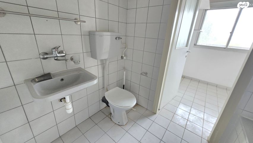 דירה, הצבעוני 41, יבנה