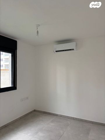 דירת גן, שרה אהרונסון 1, מורשת, מודיעין מכבים רעות