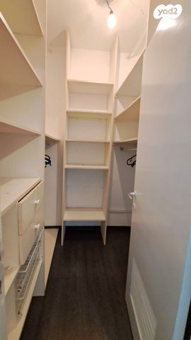 דירה, רמז, מערב ותיק, ראשון לציון