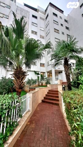 דירה, רמז, מערב ותיק, ראשון לציון