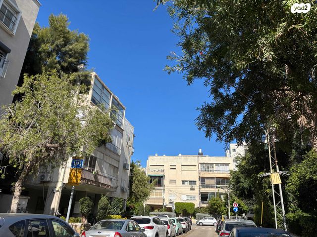 אשתורי הפרחי 