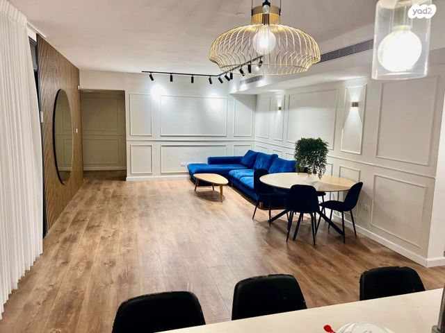 דירת גן, מרכז דרום, רעננה