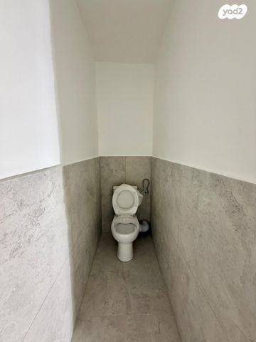 דירה, שדרות צה"ל 7, קרית ים ב', קרית ים