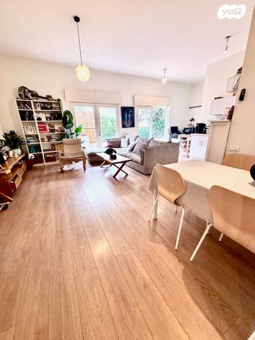 אהרונוביץ' 2