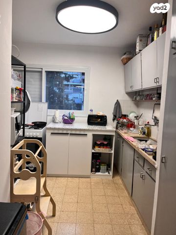 אבא הלל סילבר 87