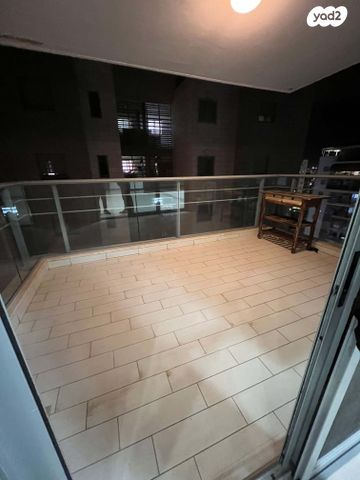 דירה, הרב יחיא ערוסי, גבעת ציון, אשקלון