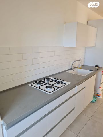 דירה, זאב ז'בוטינסקי, ד' / מערב מרכז העיר, רחובות