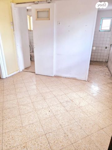 דירה, נג'ארה, כרם התימנים, תל אביב יפו