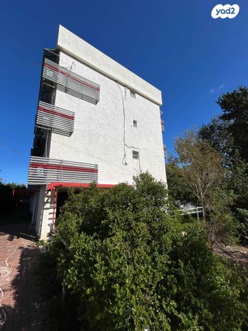 דירה, טרומפלדור, נהריה