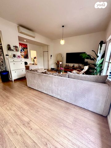 דירה, אהרונוביץ' 2, הצפון הישן - דרום, תל אביב יפו