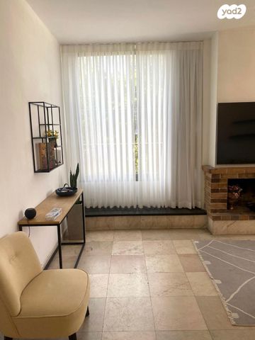 דירה, שדרות בן ציון, הצפון הישן - דרום, תל אביב יפו