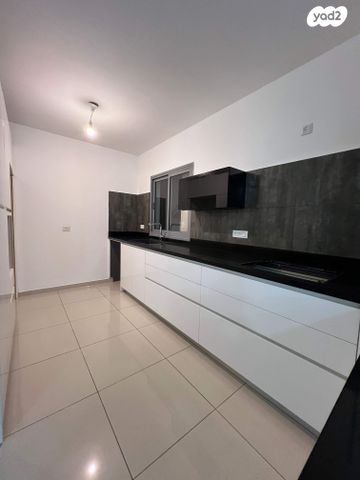 הרב יחיא ערוסי 