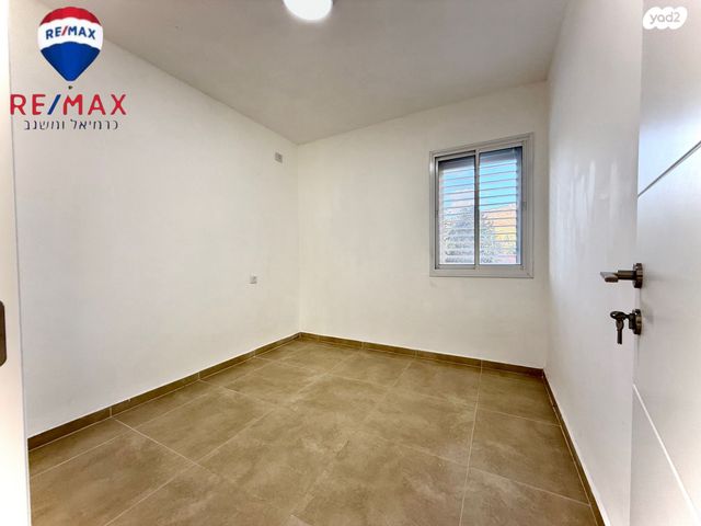 דירה, הזית, כרמיאל