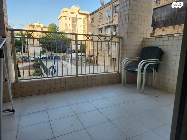 דירה, יהודה לייב פינסקר 79, קרול, פתח תקווה