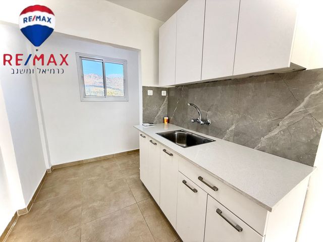 דירה, הזית, כרמיאל