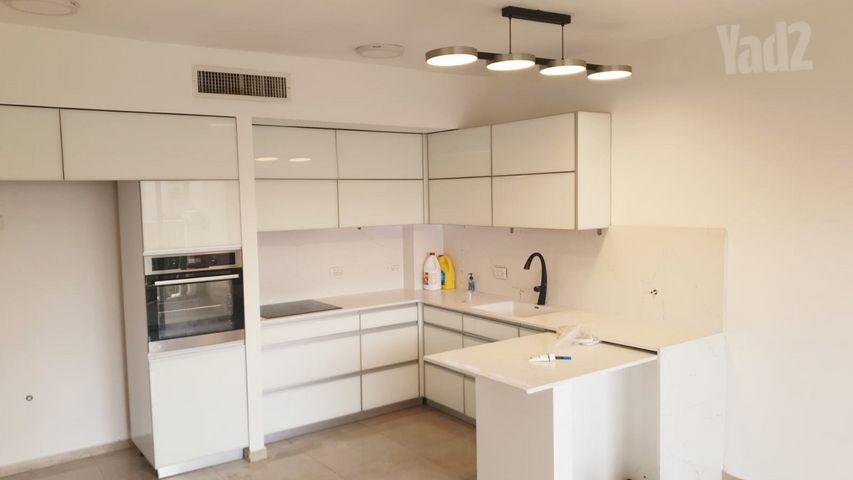 דירה להשכרה בירושלים (תיווך) — 2
