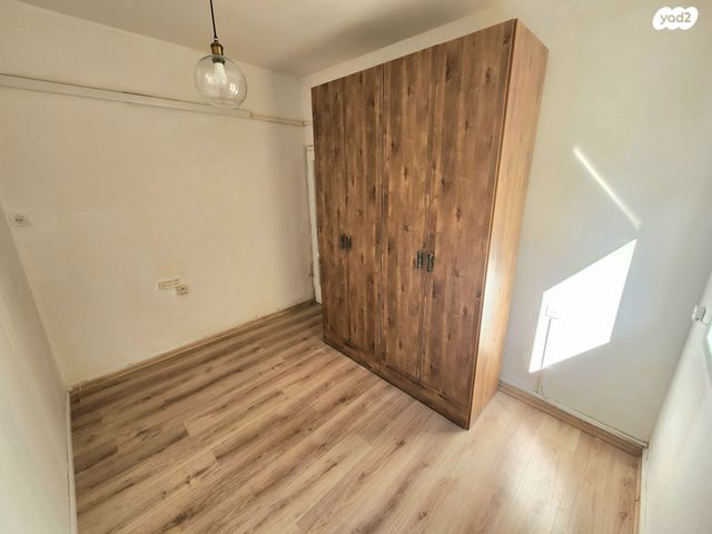 דירה, תרנ"א 28, מרכז העיר, חדרה