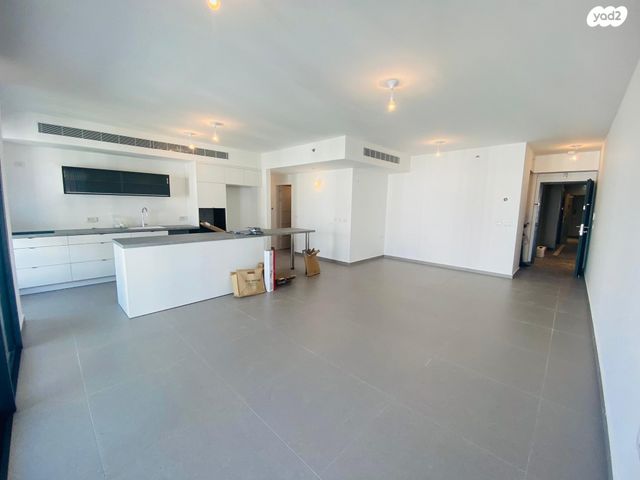 דירה, יונה וולך 7, גרין פארק החדשה, הוד השרון