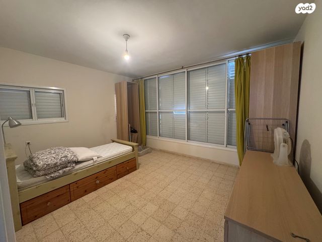 דירה, דרך יבנה, ב' / צפון מערב העיר, רחובות