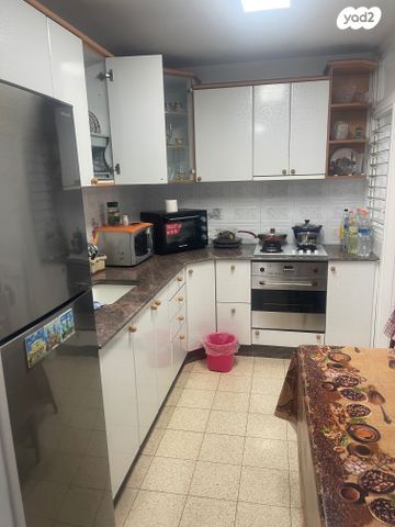 דירה, גני אביב, לוד