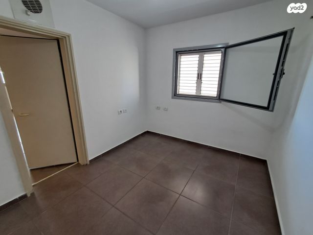 דירה, הדס, קרית אילון, חולון