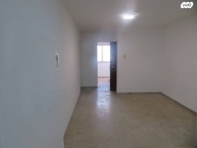 דירה, אליהו הנביא 12, הנביאים, קרית גת