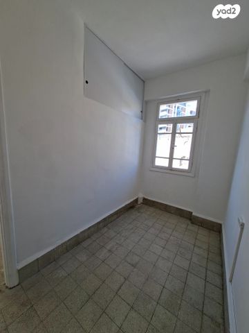 דירה, ואדי סאליב, העיר התחתית, ואדי סאליב, חיפה