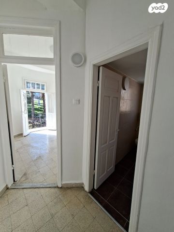 דירה, ואדי סאליב, העיר התחתית, ואדי סאליב, חיפה