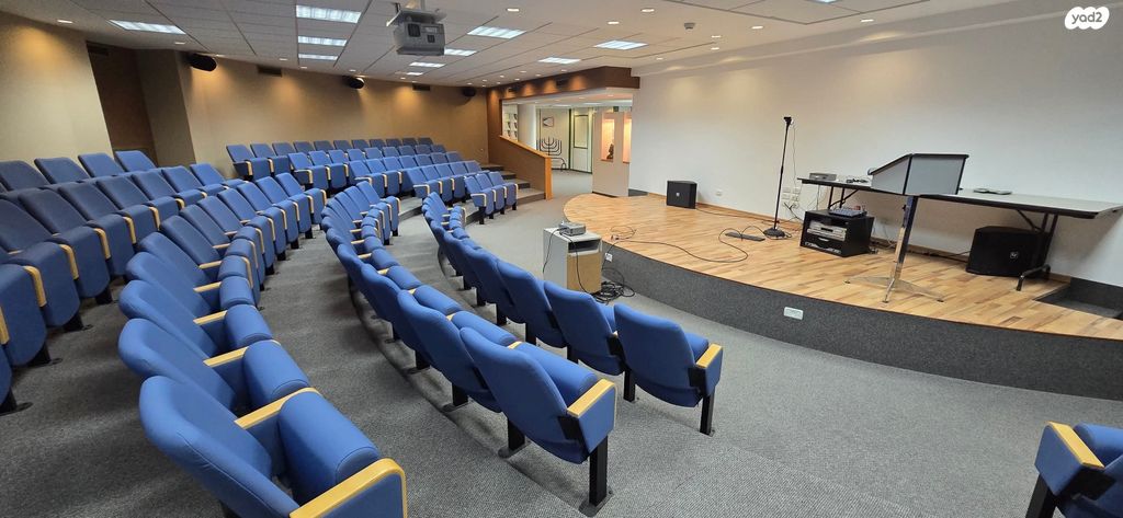 משרדים, מגדל תפן, מגדל תפן