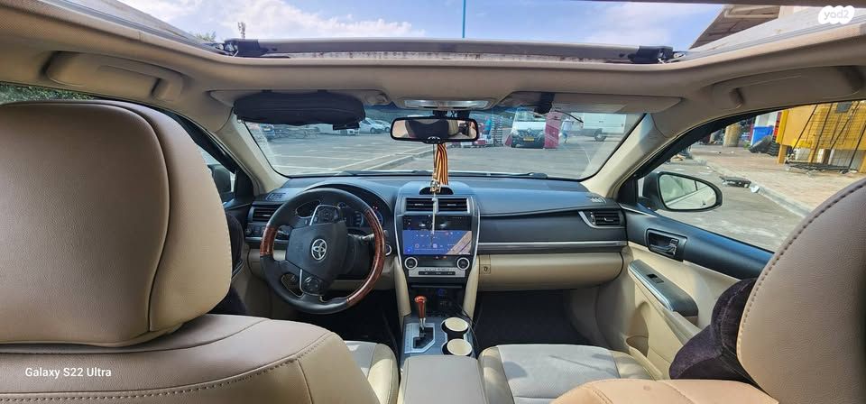 מודעת רכב טויוטה קאמרי