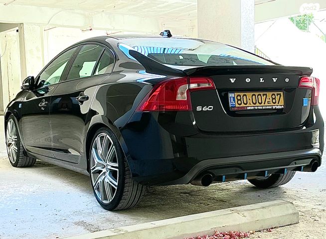 וולוו S60