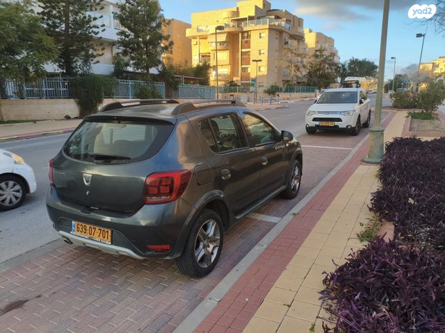 דאצ'יה סנדרו