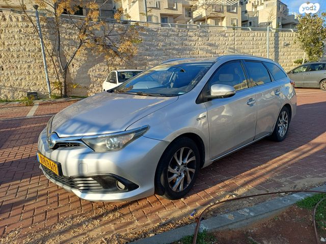 טויוטה אוריס