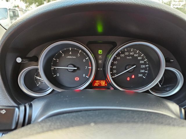 מודעת רכב מאזדה 6