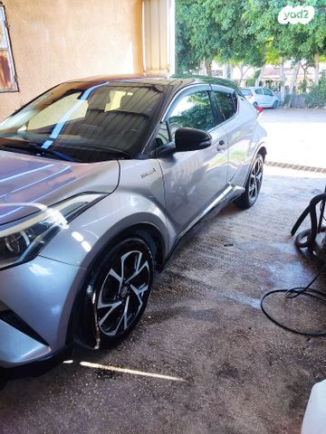 טויוטה C-HR