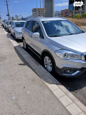 סוזוקי קרוסאובר