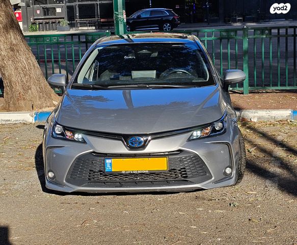 טויוטה קורולה
