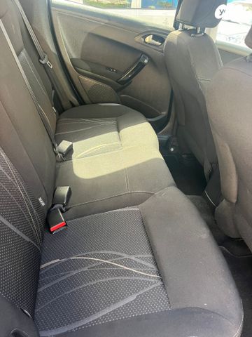 מודעת רכב פיג'ו 208