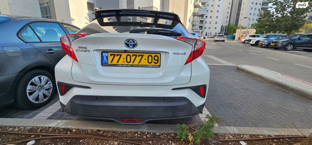 טויוטה C-HR