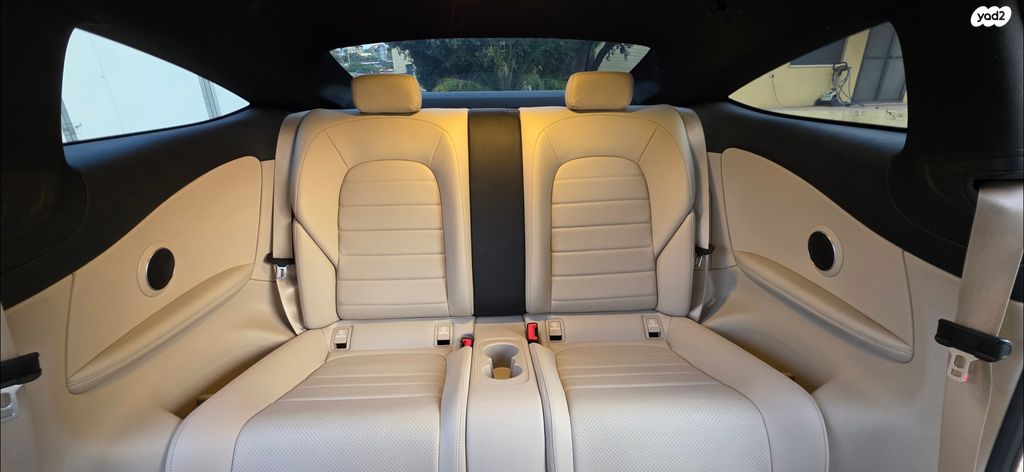 מודעת רכב מרצדס-בנץ C-class