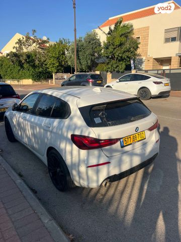 מודעת רכב ב מ וו סדרה 1