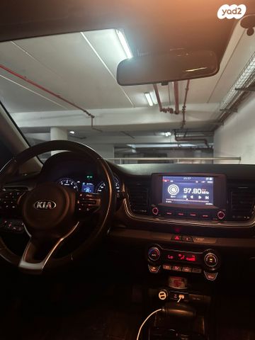 מודעת רכב קיה סטוניק