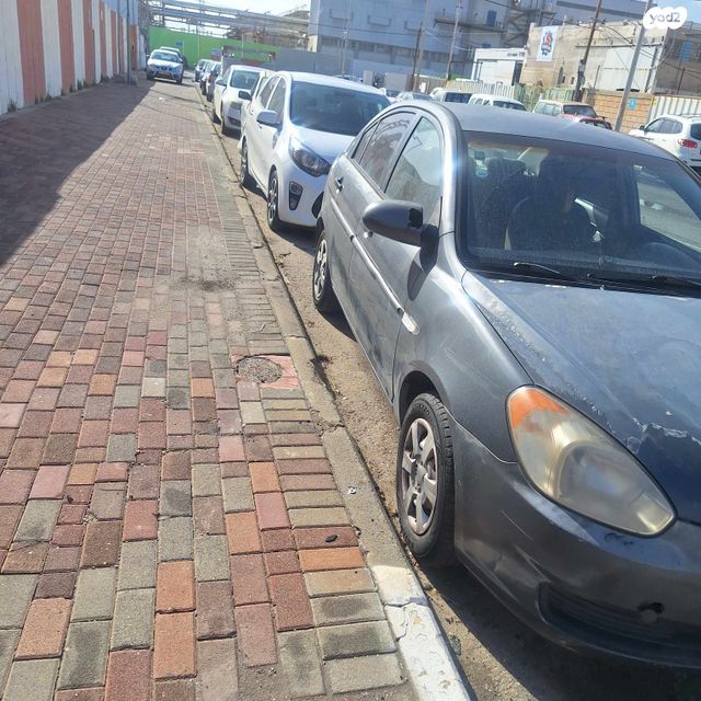 יונדאי אקסנט i25