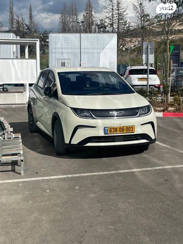 מודעת רכב בי.ווי.די דולפין