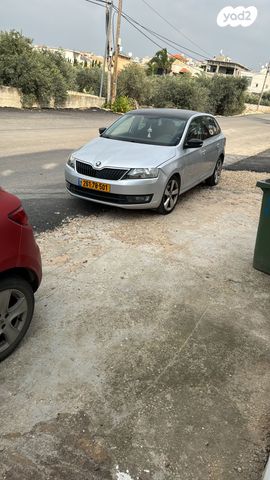 מודעת רכב סקודה ראפיד