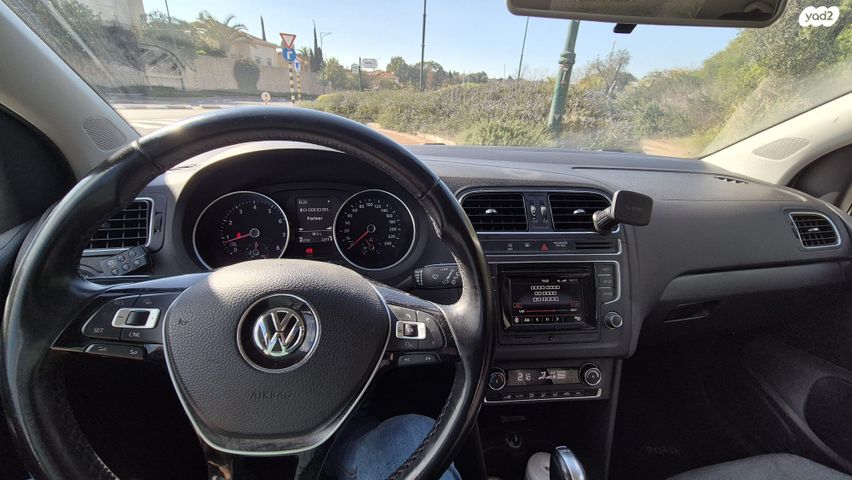 פולקסווגן פולו 