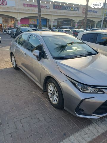 מודעת רכב טויוטה קורולה