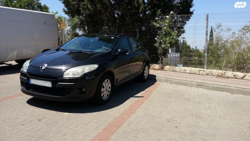 רנו מגאן