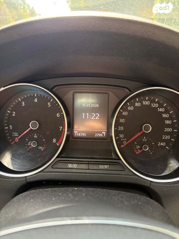 פולקסווגן פולו 